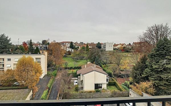 Appartement à louer    2 pièces • 43,32 m2 Aurillac