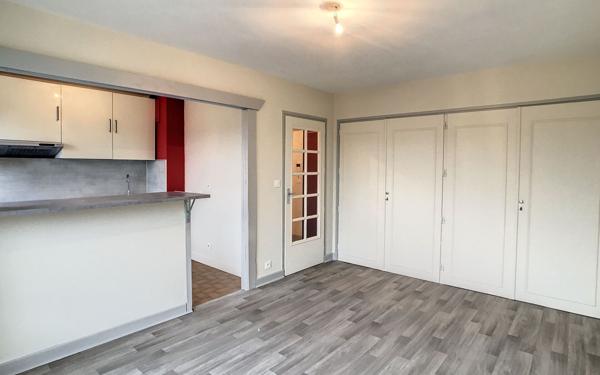 Appartement à louer    2 pièces • 43,32 m2 Aurillac