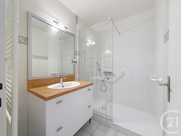 Appartement à vendre  5 pièces - 91 m2 ST ANDRE LES VERGERS - 10