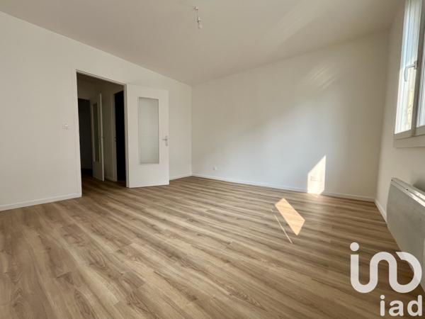 Location appartement 3 pièces 71 m² Montceau-les-Mines