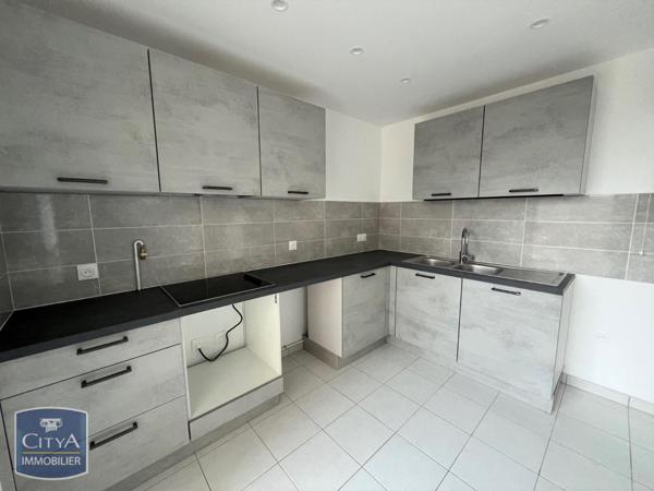 Location appartement Clichy-sous-Bois (93390) 5 pièces 104.72m²