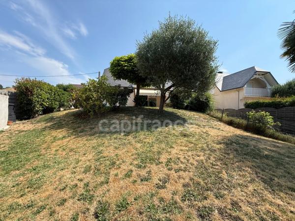 Villa contemporaine proche centre ville