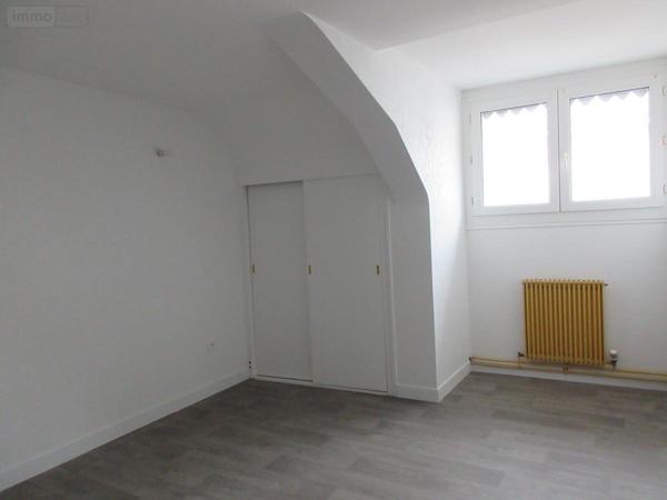 Immeuble à vendre à Locminé dans le Morbihan (56500), ref : 56077-943