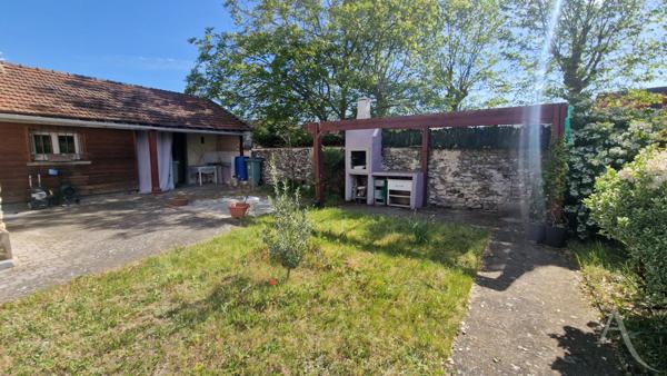 Maison Mantes La Jolie 1chambre et un bureau sur cave et 180m² de terrain