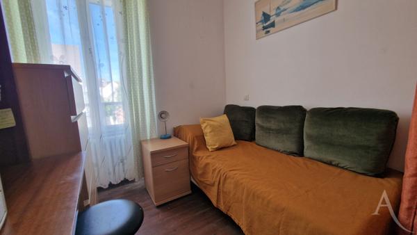 Maison Mantes La Jolie 1chambre et un bureau sur cave et 180m² de terrain