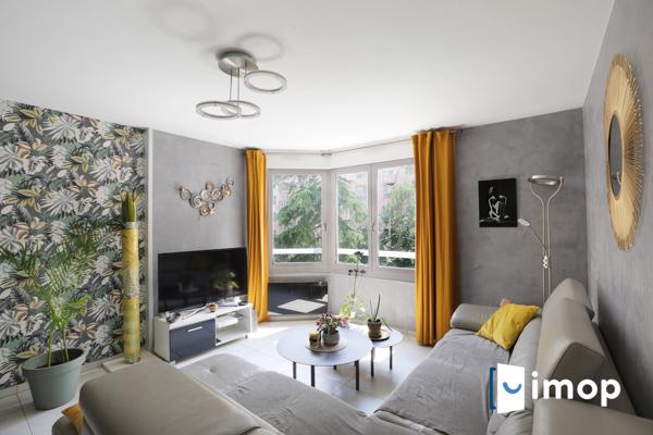 Grand appartement avec parking