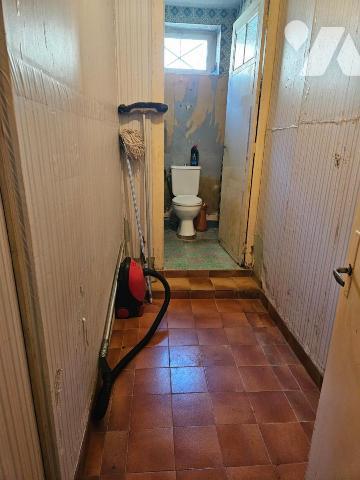 A vendre à  CIVRAY (86400), Une maison ancienne de 79m² à restaurer