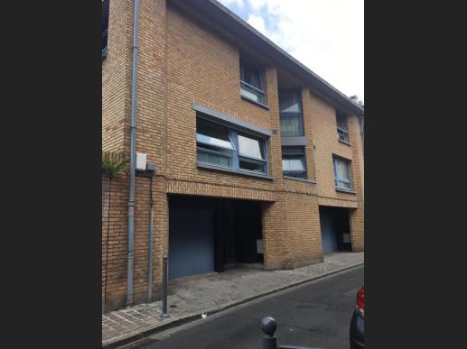 Maison bel étage avec garage et extérieur à vendre Vieux Lille