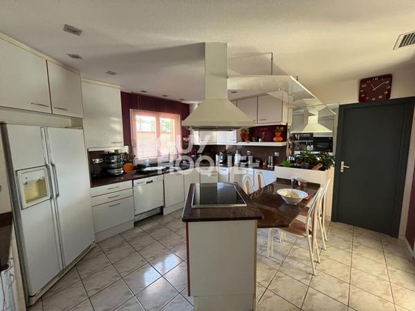 A vendre SALEILLES (66280) Maison de plain pied, 6 pièces (200 m²)