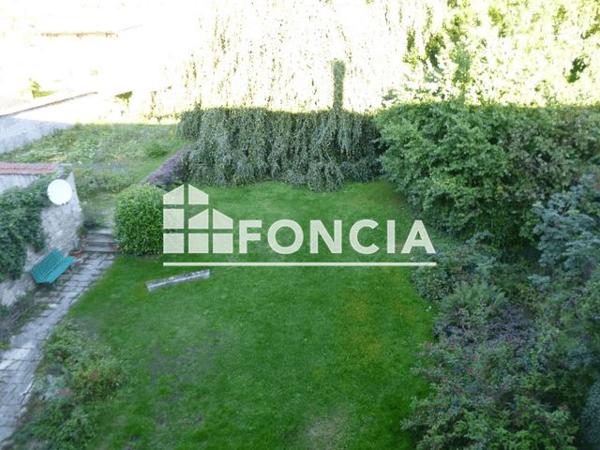 Location Appartement 5 pièces 90 m² - 2 PLACE LORRAINE Bayon 54290