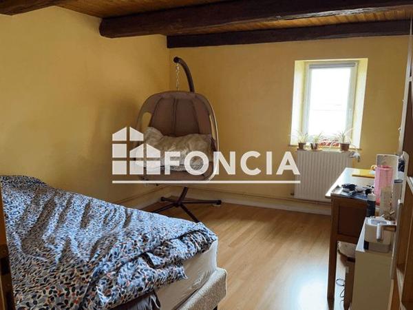 Location Appartement 5 pièces 90 m² - 2 PLACE LORRAINE Bayon 54290