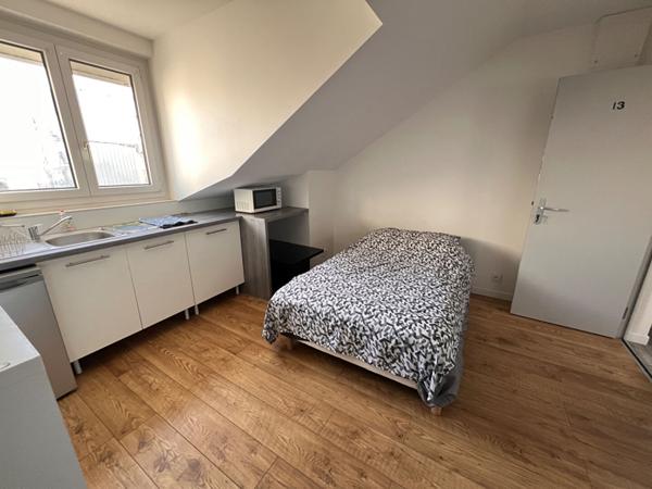 CENTRE VILLE RUE BRUAT STUDIO MEUBLE , Brest