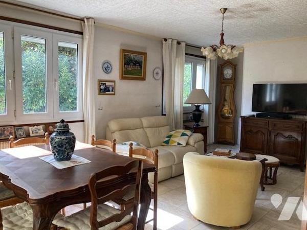 GRAND COURONNE - Maison individuelle (132 m²) 3 à 5 chbres