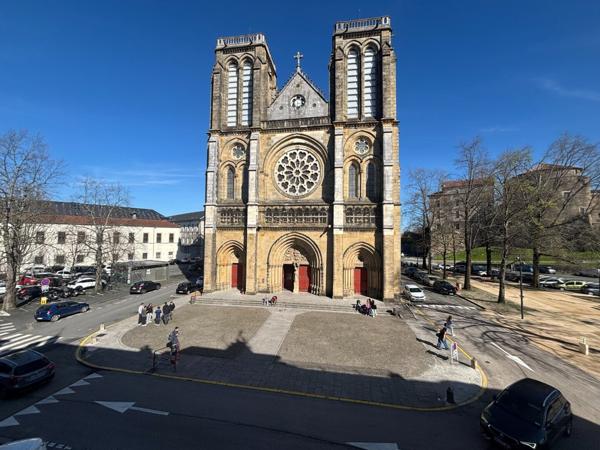 Le Charme de l’Ancien au Cœur de Saint-André
