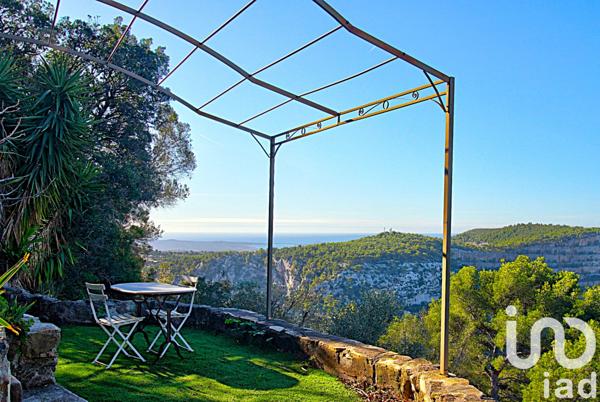 Maison à vendre 5 pièces 147 m² Évenos