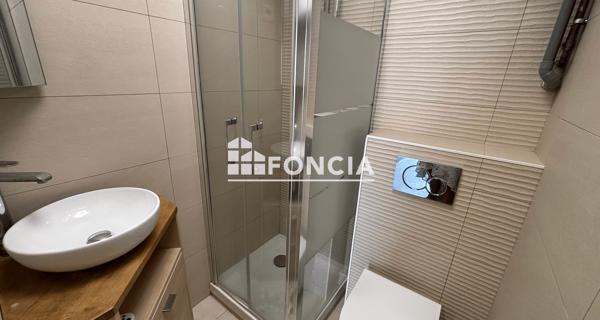 Location Appartement 2 pièces 25.1 m² - La Londe-les-maures 83250