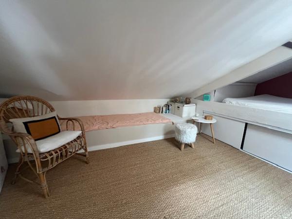 Marseille (13007) VENTE APPARTEMENT DUPLEX COMME UNE MAISON TYPE 4 81,59 M2 CARREZ (110 M2 HABITABLE) JARDIN TERRASSE BASSIN ST