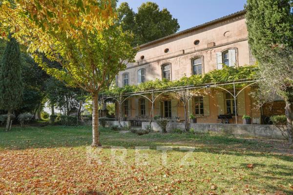 Domaine d’exception à Arles – Mas provençal avec installations équestres