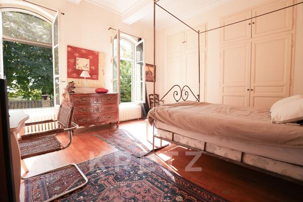 Domaine d’exception à Arles – Mas provençal avec installations équestres