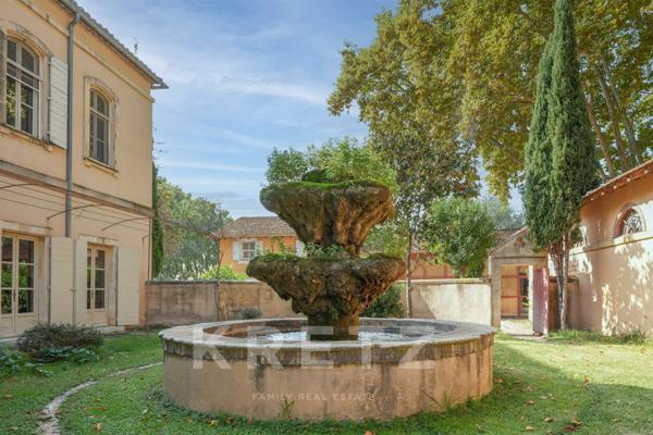 Domaine d’exception à Arles – Mas provençal avec installations équestres