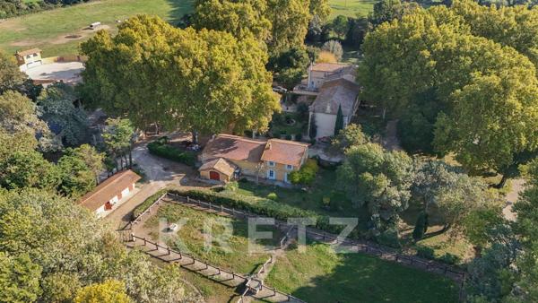 Domaine d’exception à Arles – Mas provençal avec installations équestres