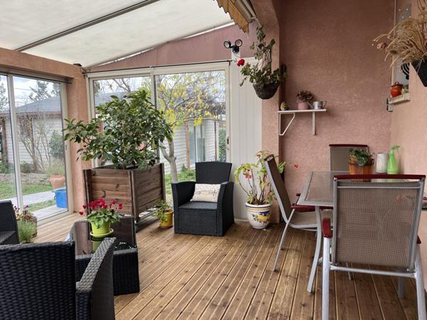 Conques-sur-Orbiel (11600) CONQUES SUR ORBIEL - RARE - MAISON DE PLAIN PIED 4 CHAMBRES SUR TERRAIN DE 2000M2 AVEC PISCINE