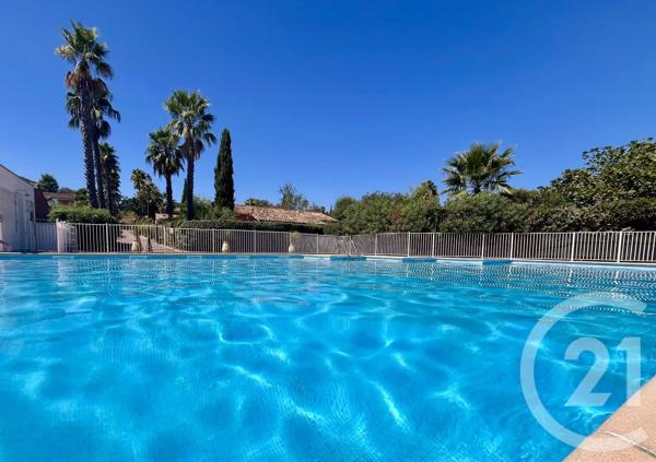 Maison à vendre  5 pièces - 71,11 m 2   ROQUEBRUNE SUR ARGENS  - 83
