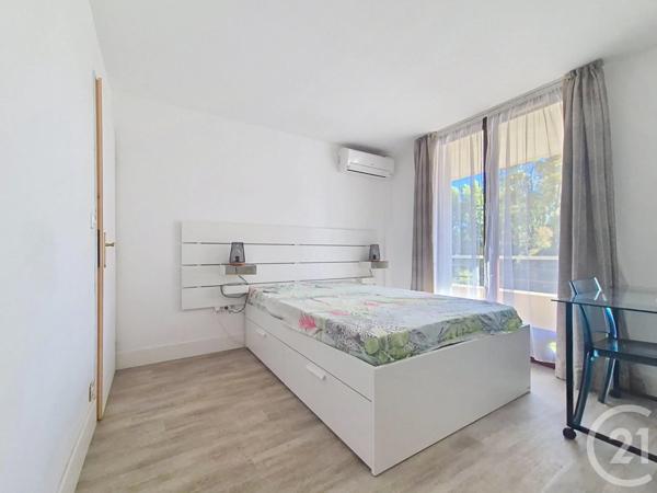 Appartement T2 à vendre  2 pièces - 43,78 m 2   FREJUS  - 83