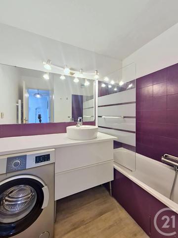 Appartement T2 à vendre  2 pièces - 43,78 m 2   FREJUS  - 83