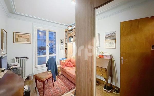 Appartement à vendre    5 pièces • 76 m2 Paris 15