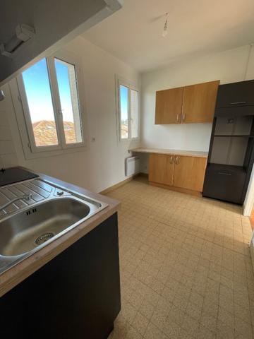 Appartement T4 de 85m² au 1er étage Castillon-Savès