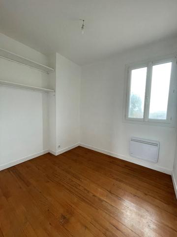 Appartement T4 de 85m² au 1er étage Castillon-Savès