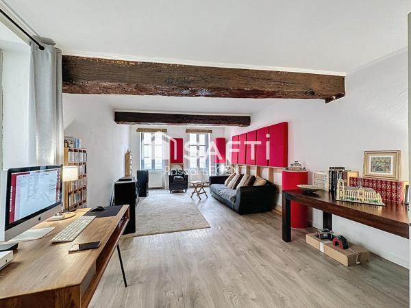 Maison de ville, proche commerces et commodités