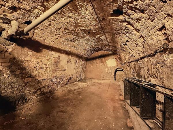 Maison de ville, proche commerces et commodités