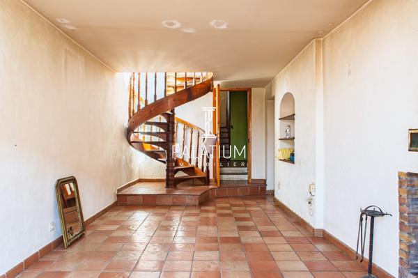 Maison de village- Centre historique Volonne - 118m²