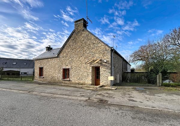 Au centre de la commune de Saint-Abraham, à moins de 13 minutes de Ploërmel et 30 minutes de Vannes. Avec une accessibilité rapide à la quatre voies.