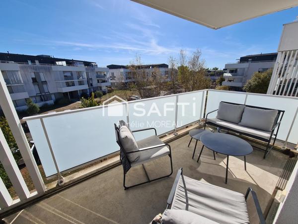 Appartement T3 balcon deux places de parking