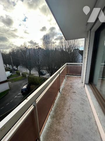 Lorient Merville , Appartement 90m2, 2chs, balcon , double garage