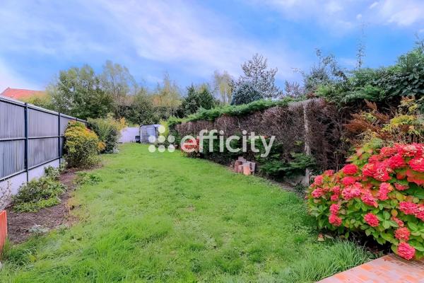 Maison 8 pièces - 174 m² Exclusivité efficity