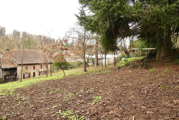 MAISON INDIVIDUELLE A RENOVER, AVEC TERRAIN