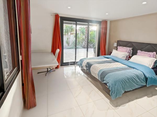 Maison Les Pennes Mirabeau SECTEUR L'INFERNET 6 pièces Un bien confidentiel pour amateurs de lieux singuliers.