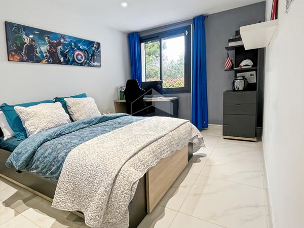 Maison Les Pennes Mirabeau SECTEUR L'INFERNET 6 pièces Un bien confidentiel pour amateurs de lieux singuliers.