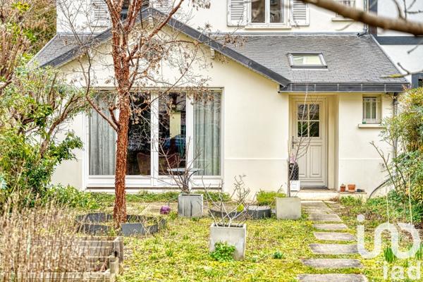 Maison traditionnelle 5 pièces de 200 m² à Bois-Colombes (92270)