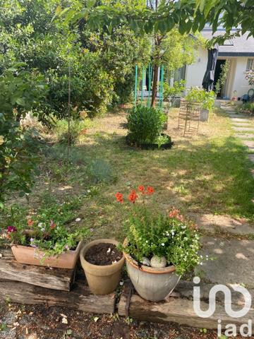 Maison traditionnelle 5 pièces de 200 m² à Bois-Colombes (92270)