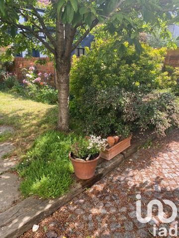 Maison traditionnelle 5 pièces de 200 m² à Bois-Colombes (92270)