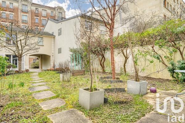 Maison traditionnelle 5 pièces de 200 m² à Bois-Colombes (92270)