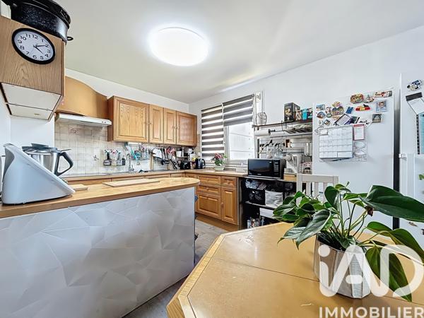Appartement à vendre 3 pièces 61,9 m² Pontault-Combault