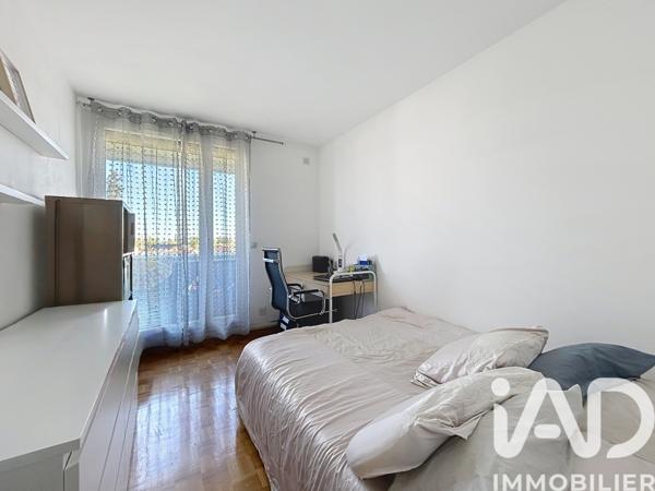 Appartement à vendre 3 pièces 61,9 m² Pontault-Combault