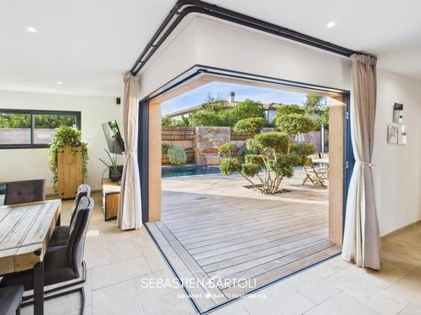 Villa de standing t4 de 140m² avec piscine et double garage