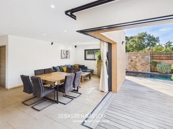 Villa de standing t4 de 140m² avec piscine et double garage
